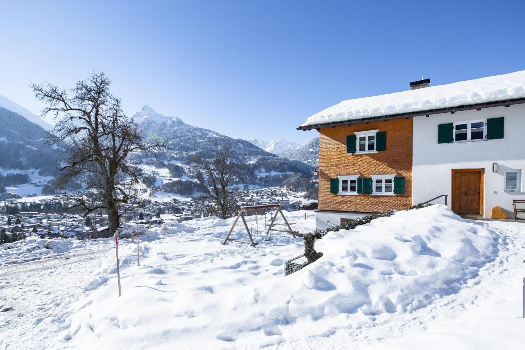 Annas Muntafuner Hus Schruns Exterior foto